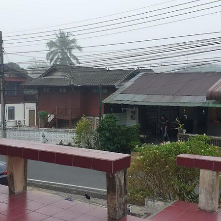 P.L.P Guesthouse - Mae Hong Son Exterior foto