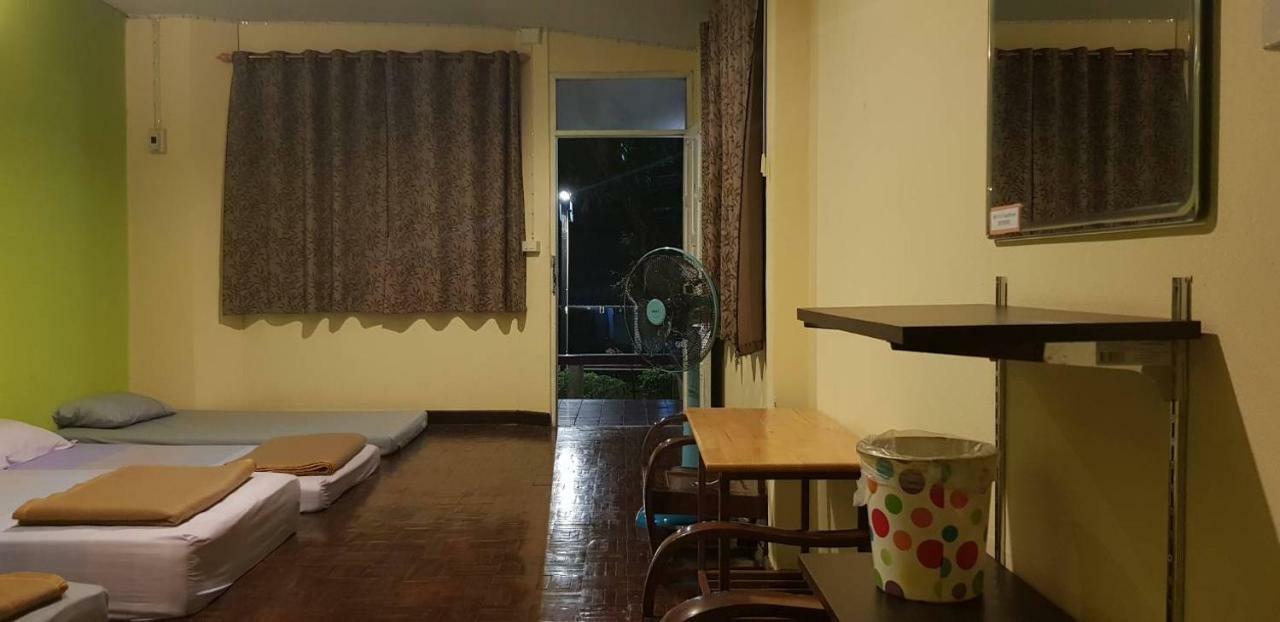 P.L.P Guesthouse - Mae Hong Son Exterior foto