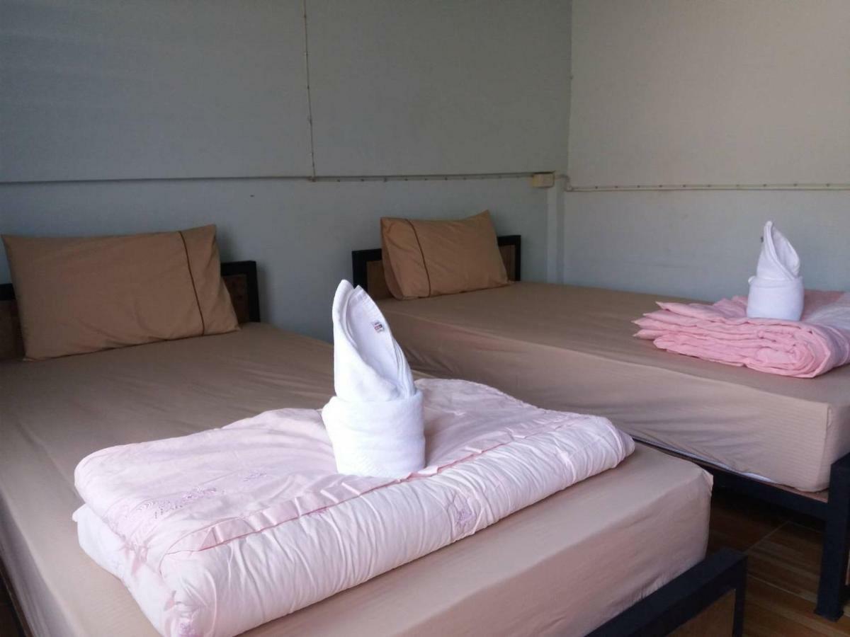 P.L.P Guesthouse - Mae Hong Son Exterior foto